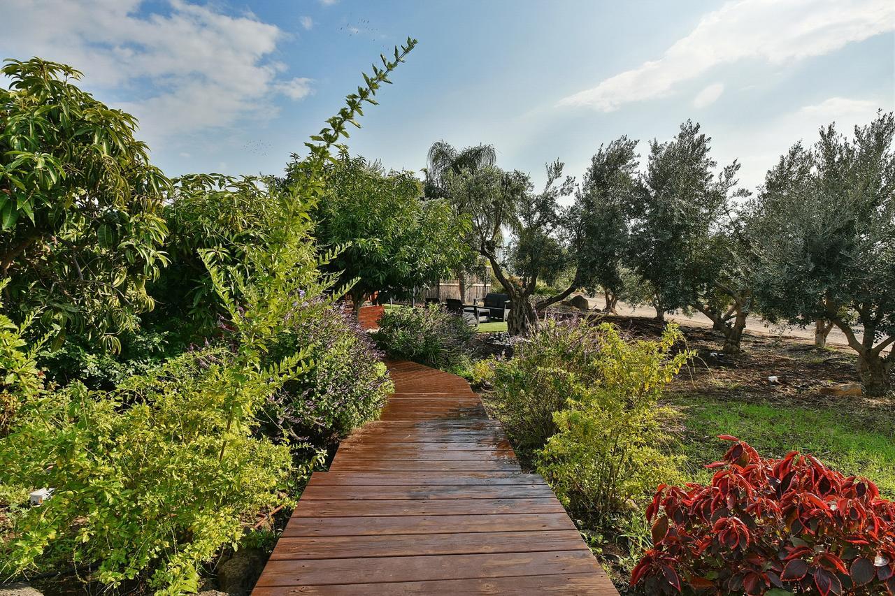 The Golan Cabin Villa Had Nes Luaran gambar